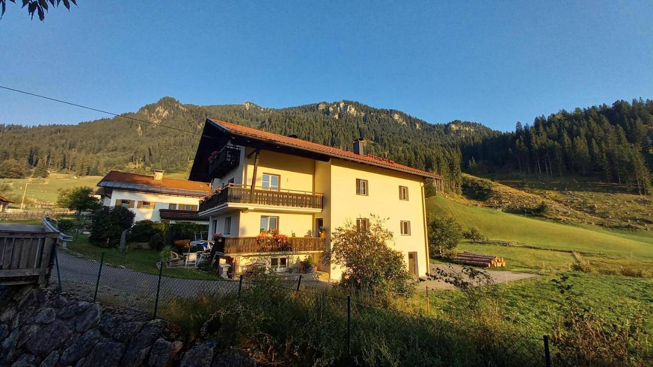 Ganze Wohnung, Ferienwohnung Abendspitzblick in Wängle, Außerfern