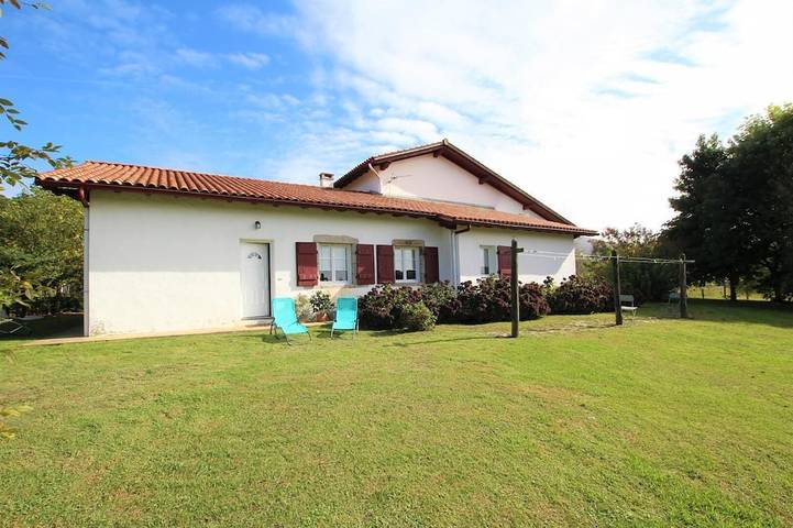 Maison de vacances pour 3 personnes, avec jardin à Espelette