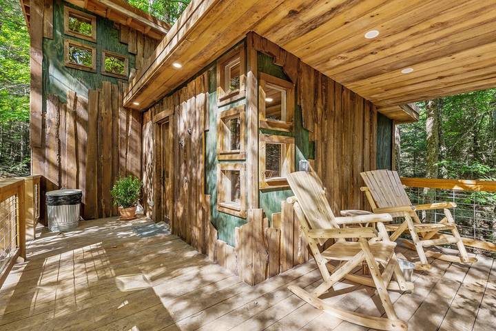 Glamping for 4 people, with balcony in Kentucky