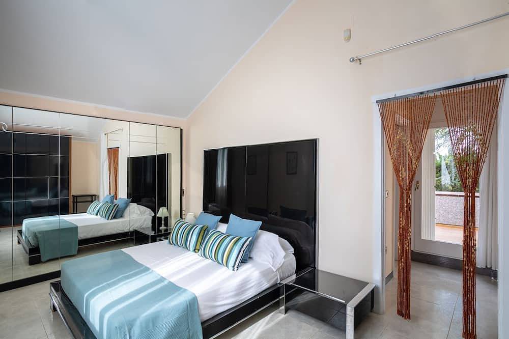 Costabravanatura – Villa Santa Cristina (Strand, Meerblick) in Blanes, Costa Brava