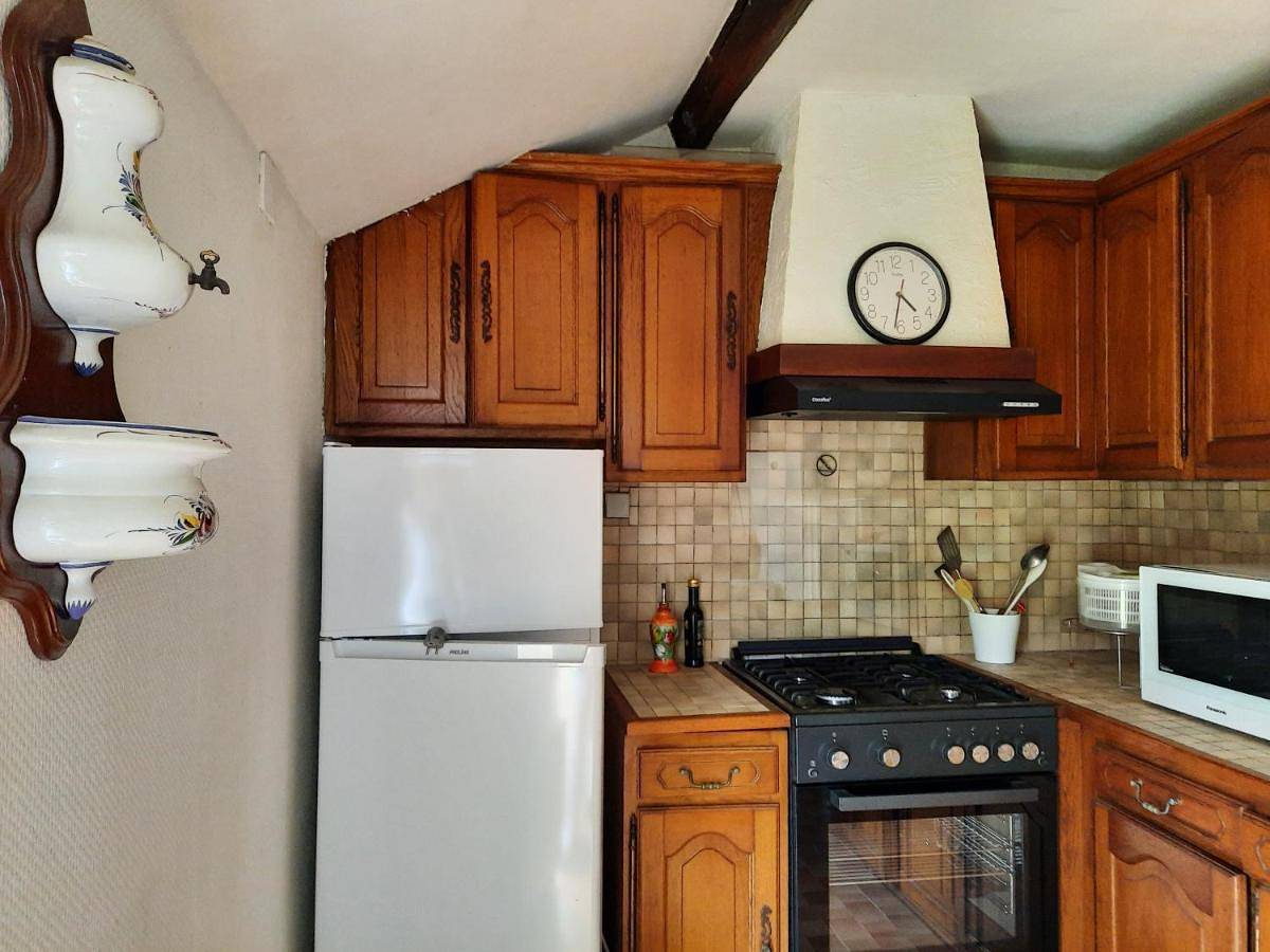Two-Bedroom House in Marcilly-en-Gault, Sologne