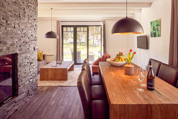 Ferienwohnung für 2 Personen, mit Garten und Sauna sowie Pool und Terrasse, mit Haustier - 1
