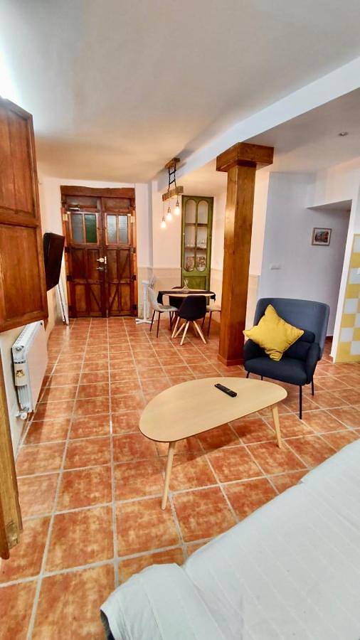 Apartamento para 4 personas, con Balcón en Letur