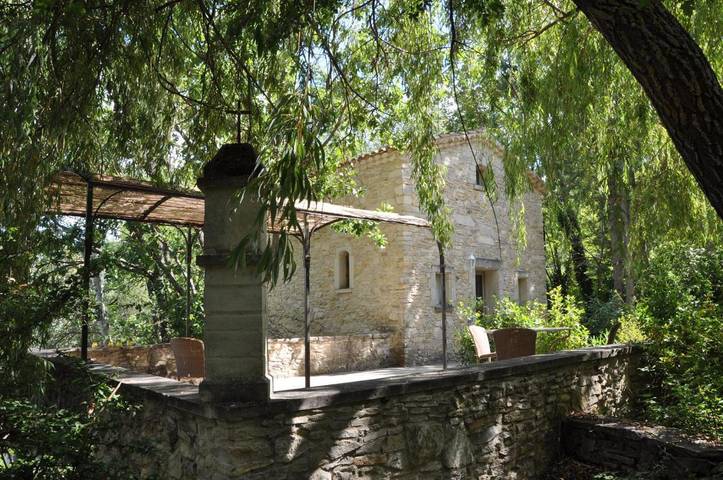 Maison d’hôte pour 4 personnes, avec jardin et piscine, animaux acceptés dans les Alpes-de-Haute-Provence - 2