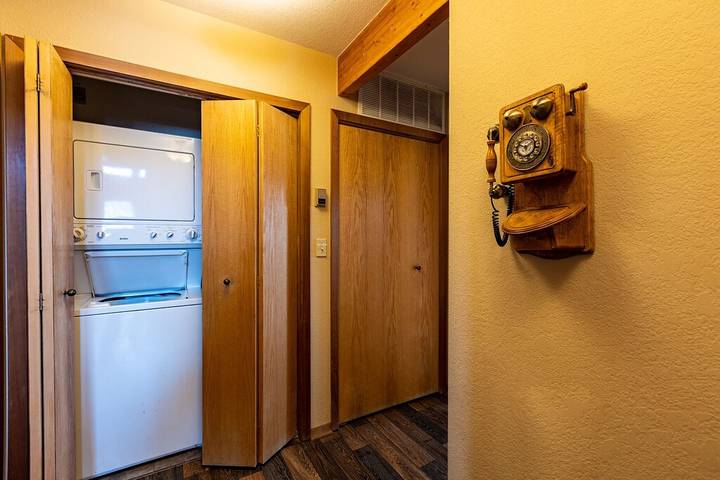 Log cabin for 5 people, with hot tub in San Juan National Forest