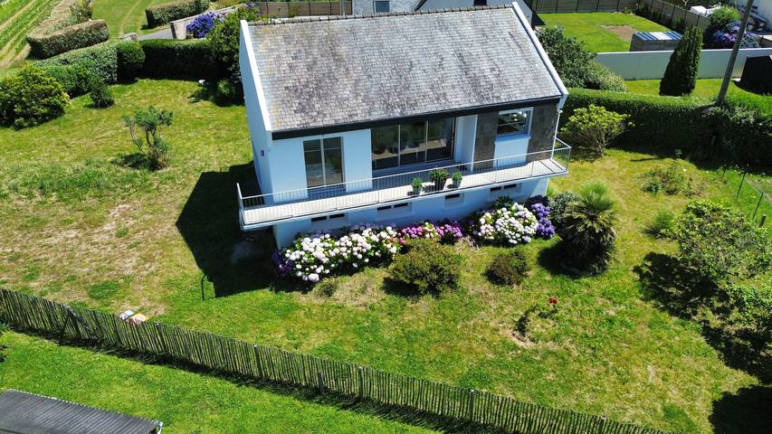 Location de vacances pour 6 personnes, avec balcon et jardin dans Plage Saint-Cava