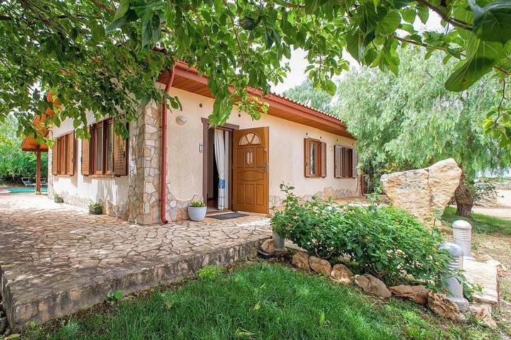 Villa pour 6 personnes, avec Terrasse et Jardin à Sassari