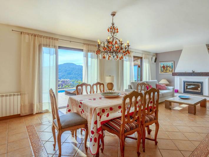 Ferienhaus für 6 Personen, mit Terrasse und Garten sowie Pool in Sa Riera - 3