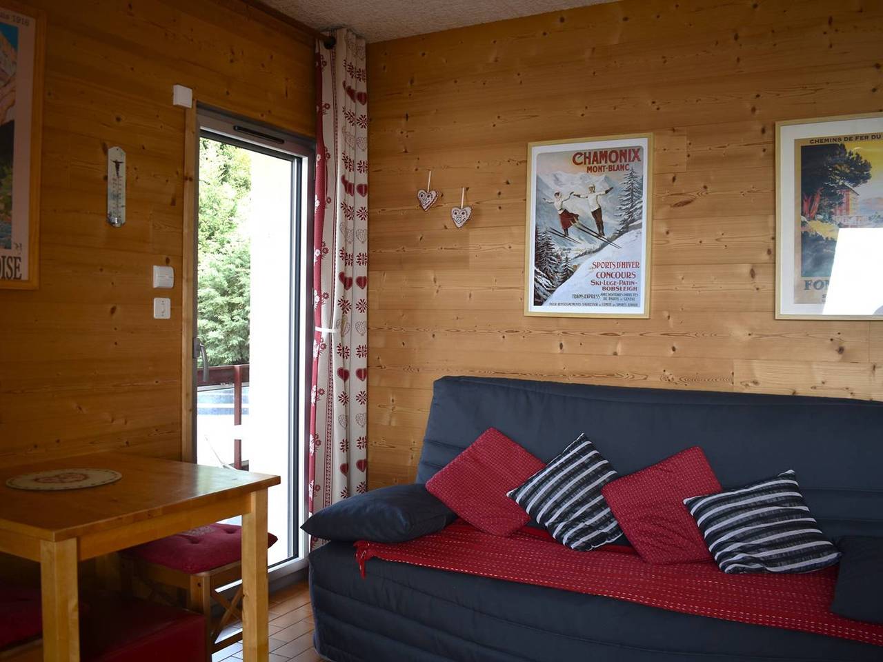 Appartement entier, 3 pièces centre avec parking, Font-Romeu in Font-Romeu-Odeillo-Via, Parc naturel régional des Pyrénées catalanes