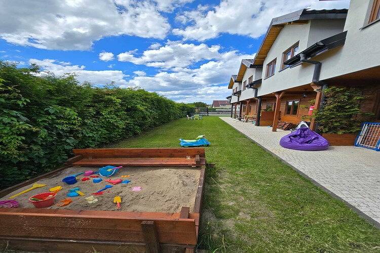 Komfortable Ferienhäuser in Strandnähe in Sarbinowo, Powiat Koszaliński