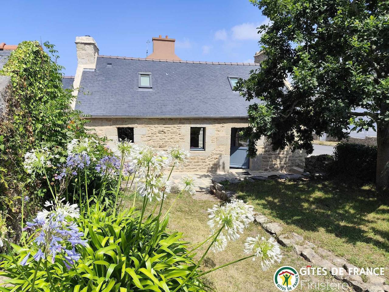 La Reine Des Anges in Lampaul-Plouarzel, Brest region