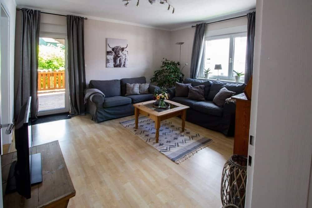 Ganze Wohnung, Geheimtipp Odenwald -  Ferienwohnung Zeiträume - Wandern, Golfen, Biken uvm. in Brensbach, Odenwaldkreis