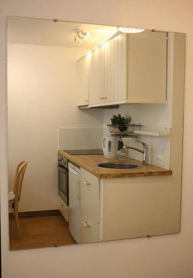 Gîte pour 2 personnes, avec Terrasse ainsi que Jardin et Vue à Planay - 3