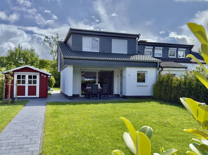Ferienhaus für 2 Personen, mit Terrasse und Garten in Hooksiel