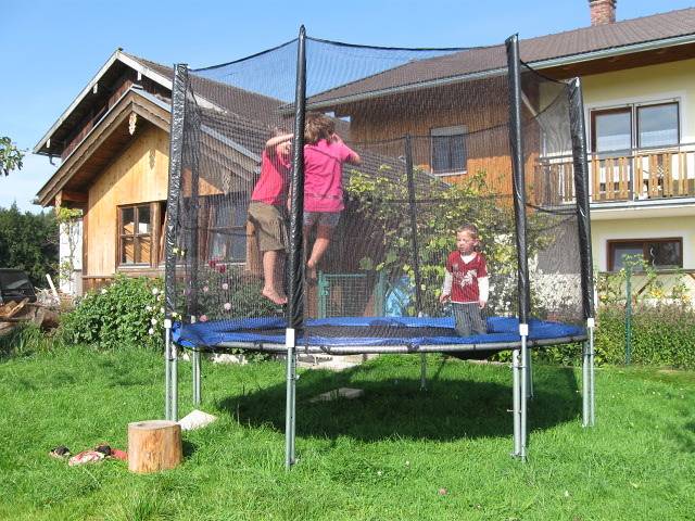 Wagnerhof - Ferienwohnung Staufen bis 4 Personen, 2 Sz, Balkon mit Bergblick, 50 qm in Kirchanschöring, Rupertiwinkel
