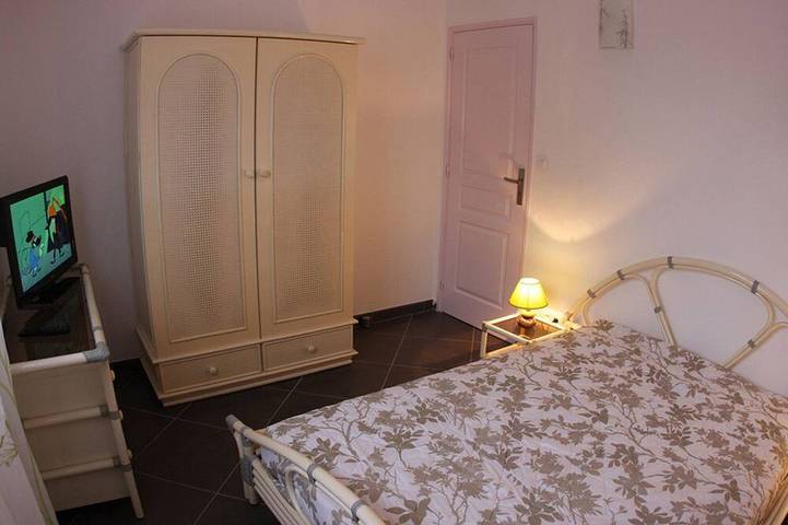 Villa pour 7 personnes, avec jardin à Monticello - 3