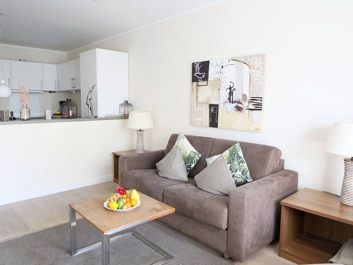 Ganze Wohnung, Exklusive 2-Zimmer-Ferienwohnung mit Westterrasse in Westerland in Westerland, Sylt (Gemeinde)