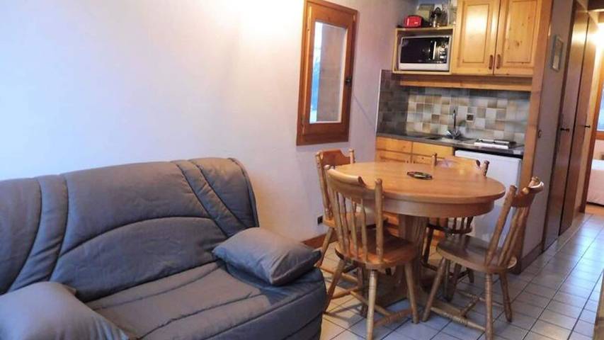 Location de vacances pour 7 personnes, avec balcon à Crest-Voland