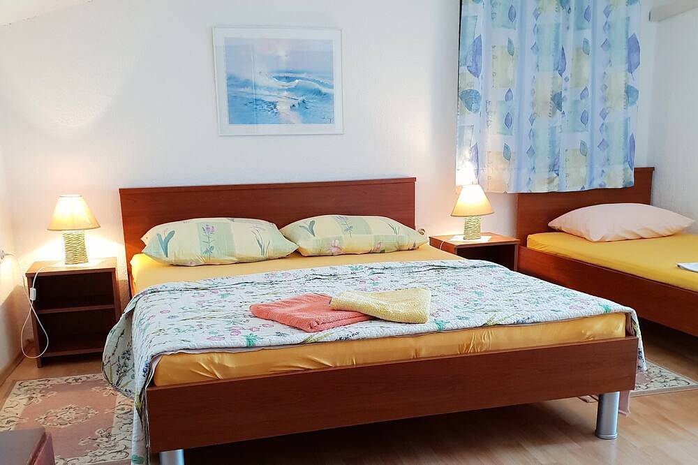 Ganze Wohnung, Ferienwohnungen Hajrudin,, Cunski, hr in Cunski, Lošinj (Kvarner Bucht)