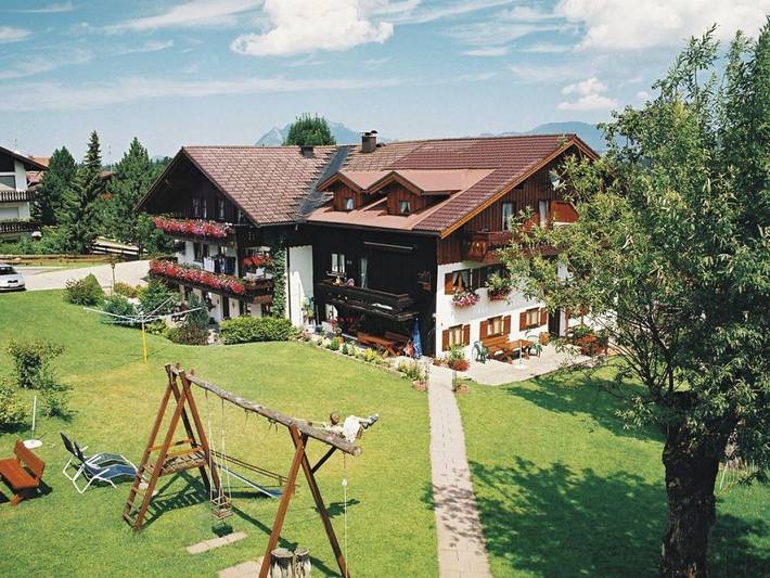 Ferienwohnung für 5 Personen, mit Balkon und Terrasse sowie Garten und Sauna in Hörnerdörfer - 2