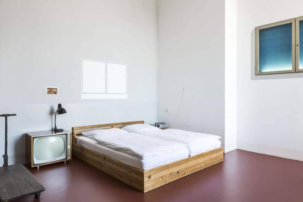 Entire apartment, Small cozy loft in the middle of creative Leipzig in Alt-West, Leipzig