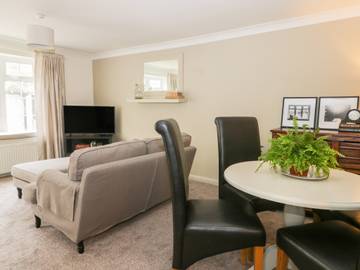 Holiday Home for 2 People in Redcar and Cleveland, Photo 3