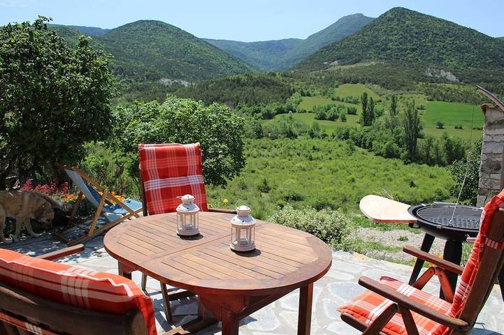 Gîte pour 4 personnes, avec terrasse à Montferrand-la-Fare