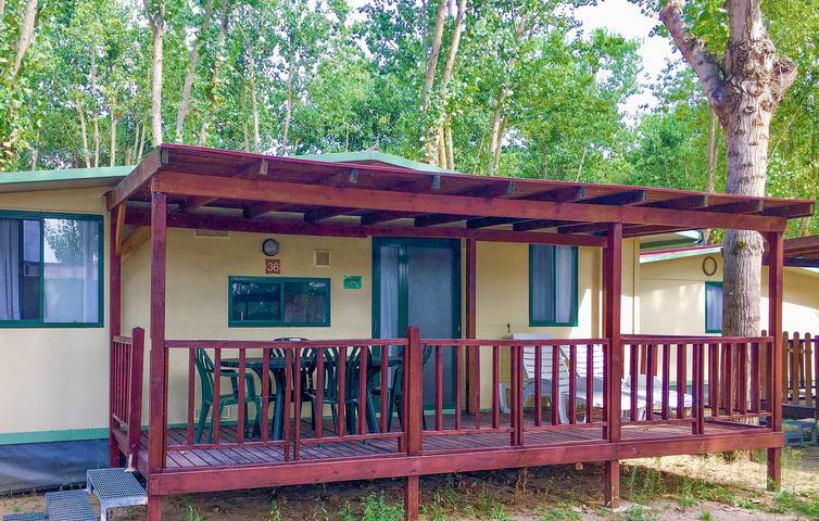 Camping für 6 Personen, mit Pool, mit Haustier in Umbrien