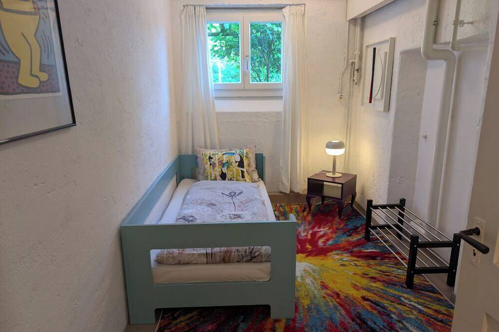 Appartamento intero, Cozy Garden Apartment near Zurich City and Lake in Zollikon, Canton Zurigo