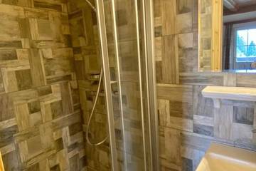 Hütte für 2 Personen, mit Garten und Balkon sowie Sauna am Millstätter See