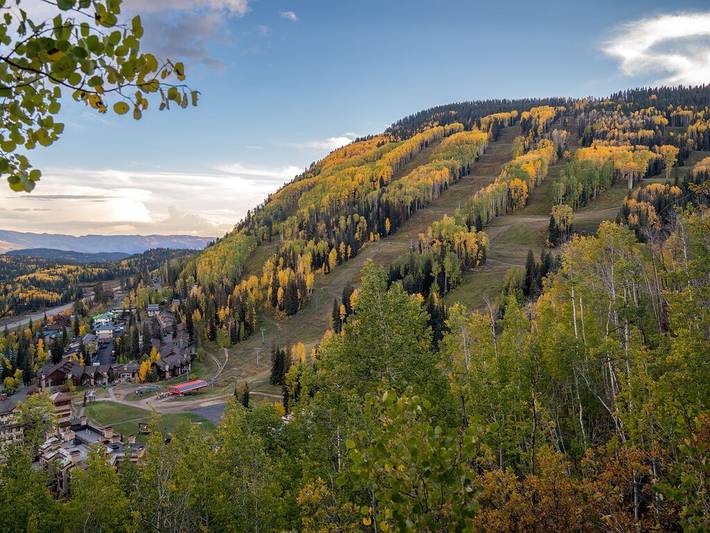 Vacation rental for 6 people, with balcony and pool as well as hot tub in Purgatory