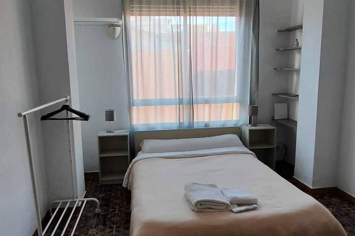 Apartamento entero, Pensión Benavente. 4 - (Playa 1,5km / Ap7-3min) in Moncófar, Costa del Azahar