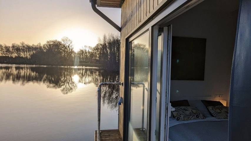 Boot für 4 Personen, mit Garten und Terrasse, mit Haustier in Niedersachsen