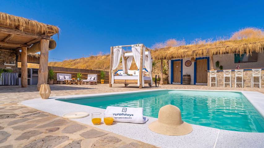Casa rural para 4 personas, con Balcón/Terraza y Piscina en Ronda - 3