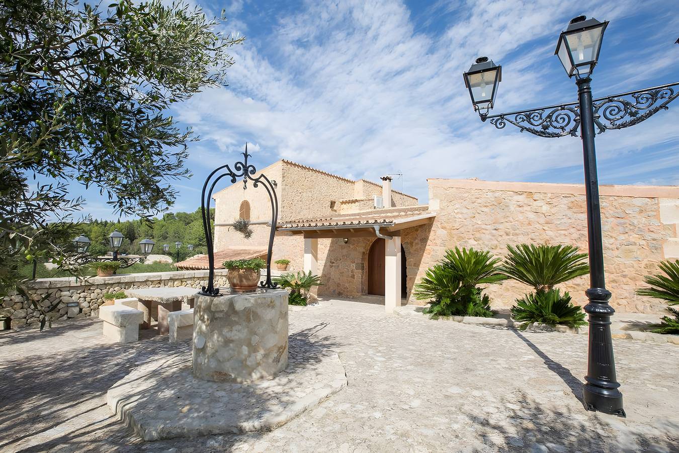 Casa rural 'Sunshine' con vistas a la montaña, wifi y aire acondicionado in Sant Joan (Pueblo), San Juan (Mallorca)