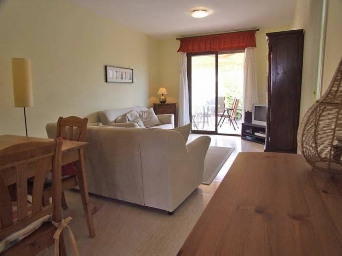 Apartamento vacacional entero, Apartamento de vacaciones para 4 personas con jardín in Adeje, Tenerife Sur