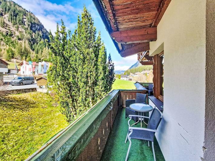 Ferienwohnung für 3 Personen, mit Balkon und Garten im Pitztal - 3