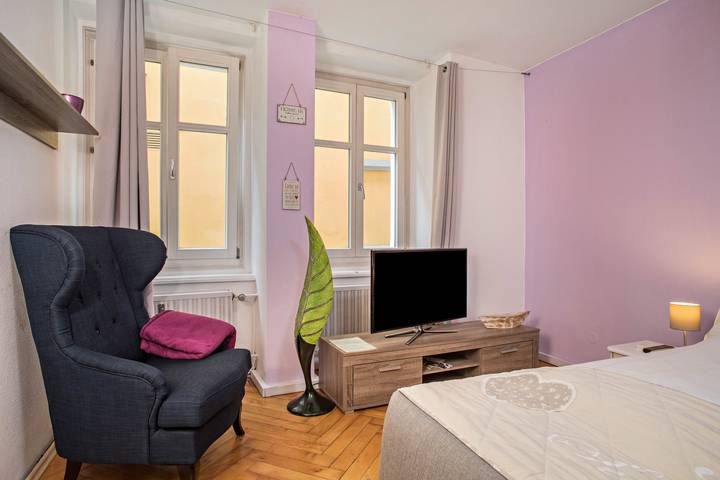 Geheel appartement, Appartement 'Seenaah Lindau 9' op 3 minuten van het meer met wifi, geen keuken in Lindau, Zwaben (Bayern)