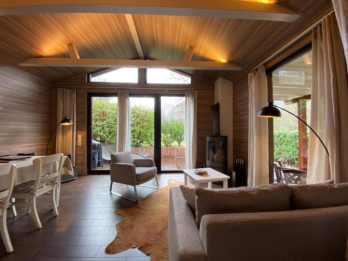 Chalet Seeblick With Lake View And Private Sauna in Heimbach, Rureifel (Nordrhein-westfalen)