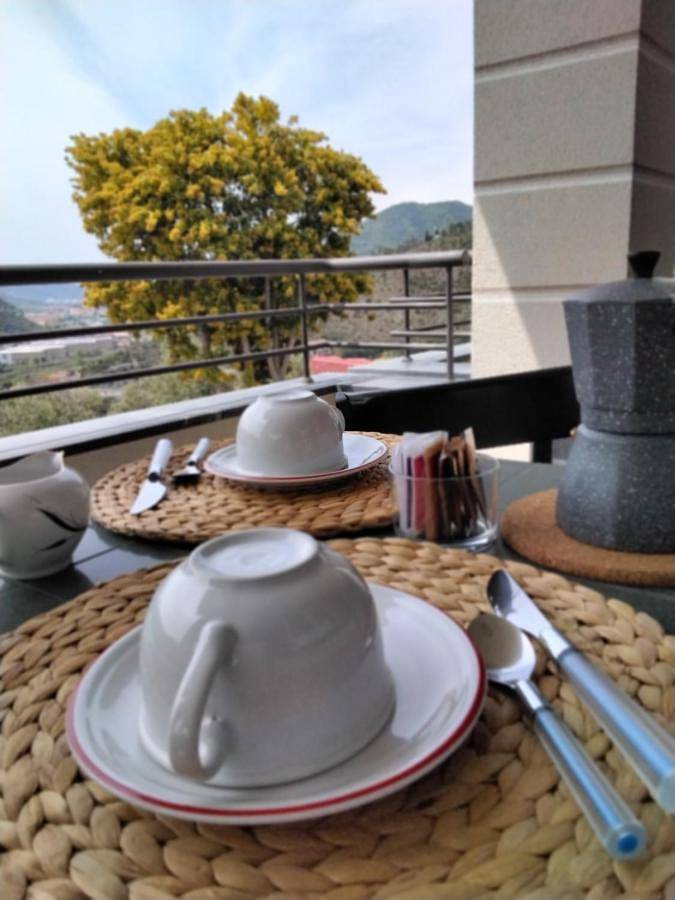 Pension voor 2 personen, with Terras and Tuin as well as Uitzicht in Casarza Ligure
