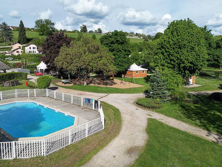 Camping Les Bords Du Guiers - Mobilheim 6 personen - O'phea 784 (2013) 6 pers klimatisiert in Saint-Genix-les-Villages, Chambéry und Umgebung