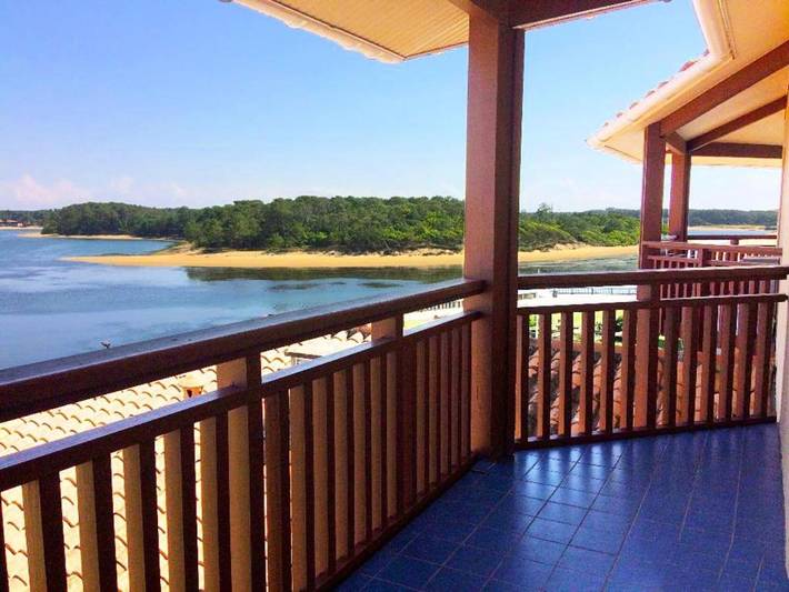 Appart’hôtel pour 6 personnes, avec balcon et piscine