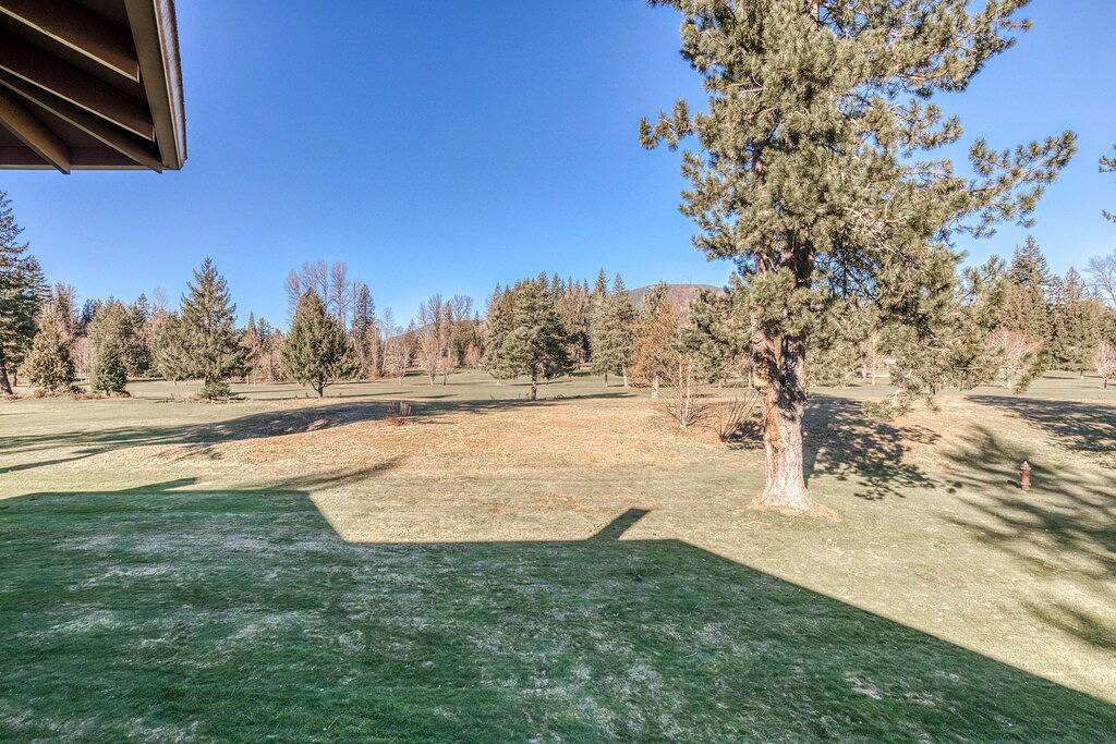 Ganze Wohnung, Mountain-view condo on the golf course with Wifi, private W/D & gas grill in Welches, Mount Hood