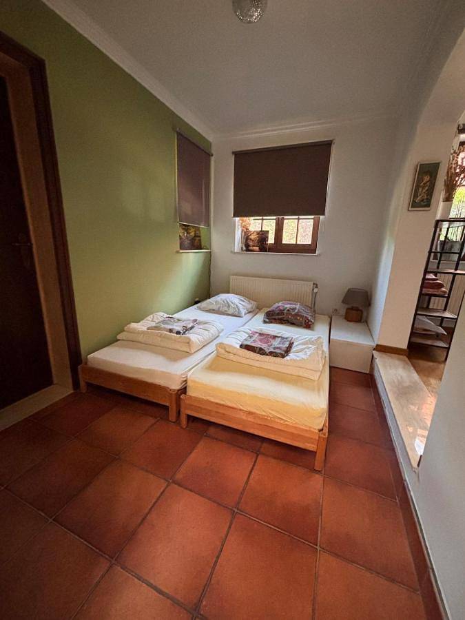 Location de vacances pour 9 personnes, avec Terrasse ainsi que Jardin et Vue à Wachtebeke - 2