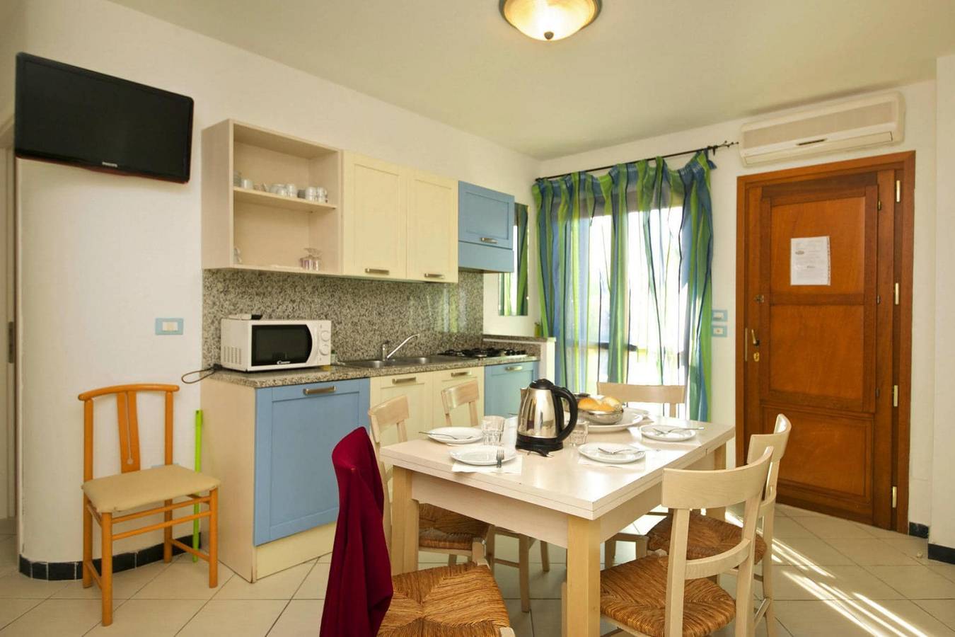 Appartamento intero, Appartamento nel complesso turistico Villa Giada a Imperia in Imperia, Riviera di Ponente