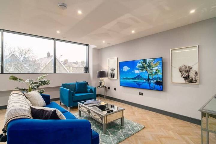 Apartment for 6 people, with garden and balcony in Penarth