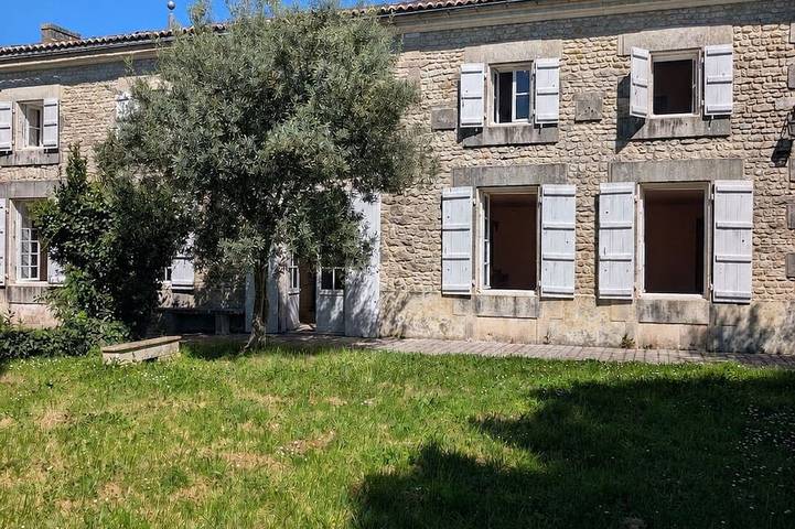 Location de vacances pour 4 personnes à Vervant