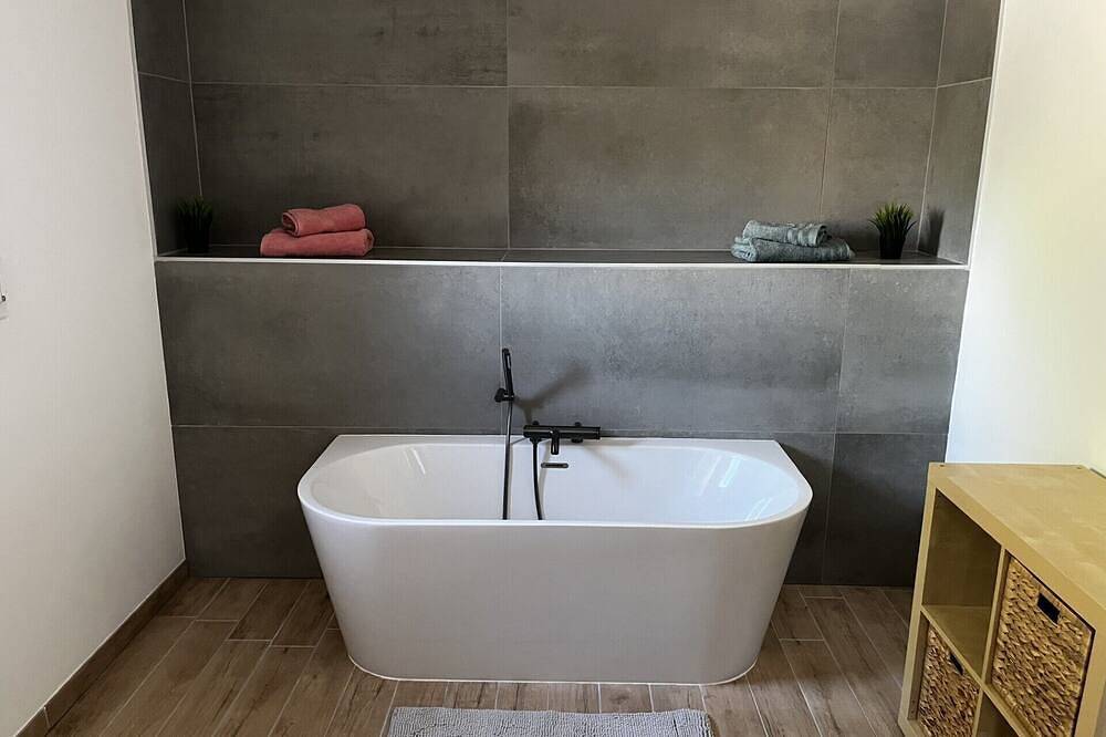 Renovated 80m2 house 5 min from Nantes in Sautron, Nantes region