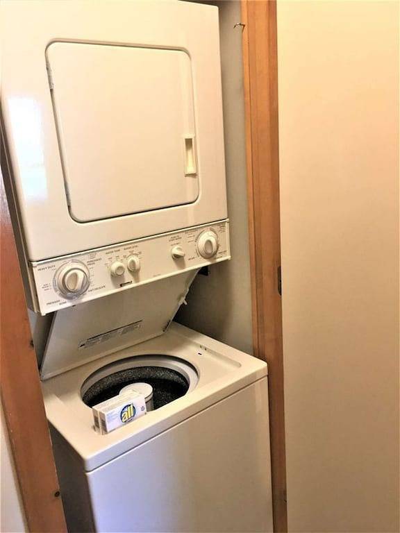 Ganze Wohnung, Luxe Trailside! Bike + Ski On/Off. Closest unit to hot tub, lift, hotel & trail! in Killington, Rutland County