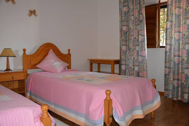 Villa mit privatem Pool / Wi-Fi / tierfreundlich in Pechão, Parque Natural da Ria Formosa